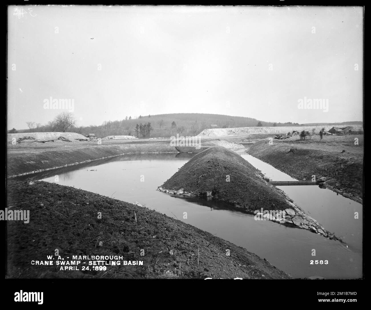 Settling basin Black and White Stock Photos & Images Alamy