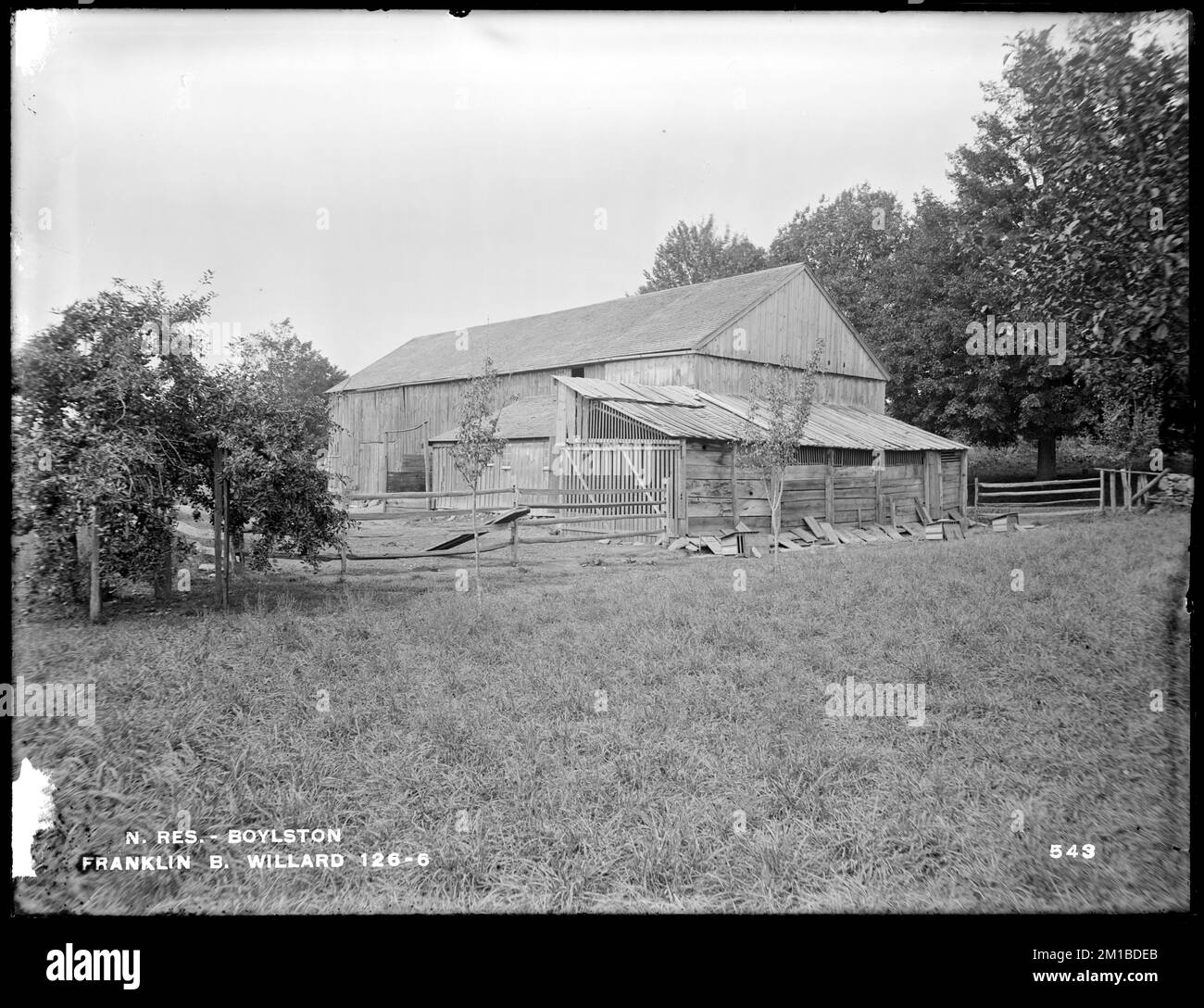 Wachusett Reservoir, barn of Franklin B. Willard, from the east, Boylston, Mass., Sep. 8, 1896 , waterworks, reservoirs water distribution structures, real estate Stock Photo