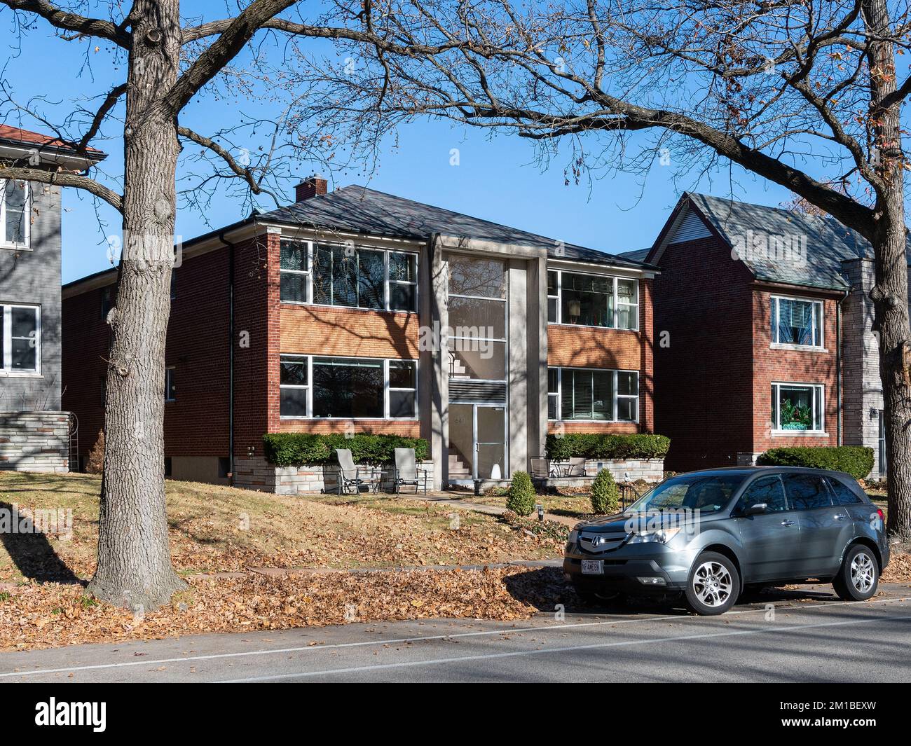 1940s apartment building in the Saint Louis Hills neighborhood Stock