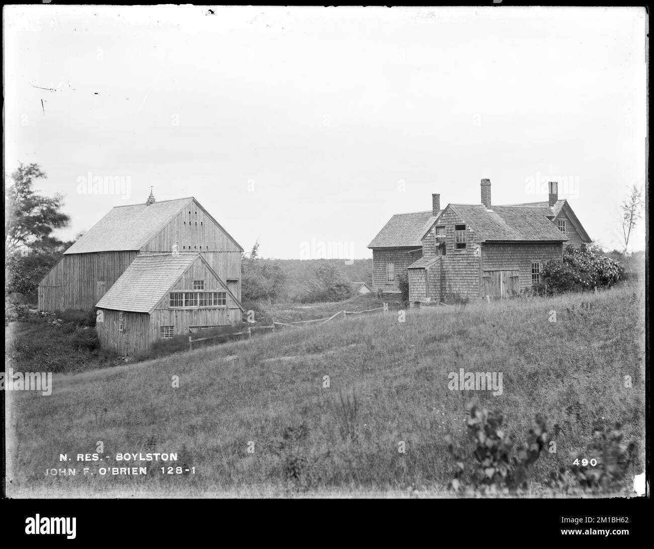 Wachusett Reservoir, John F. O'Brien's house and barn, from the southwest, Boylston, Mass., Sep. 3, 1896 , waterworks, reservoirs water distribution structures, real estate Stock Photo