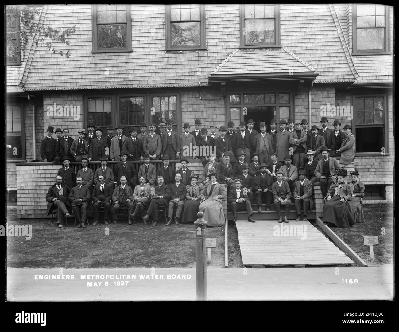 Wachusett Reservoir, Metropolitan Water Works office, employees of the