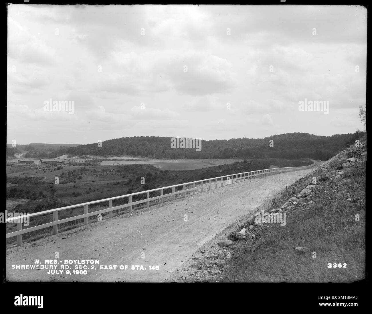 Wachusett Reservoir, Shrewsbury Road, Section 2, east of station 145