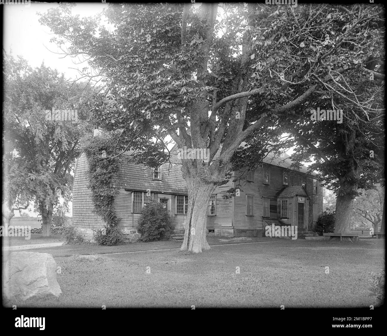 Wakefield house Black and White Stock Photos & Images Alamy