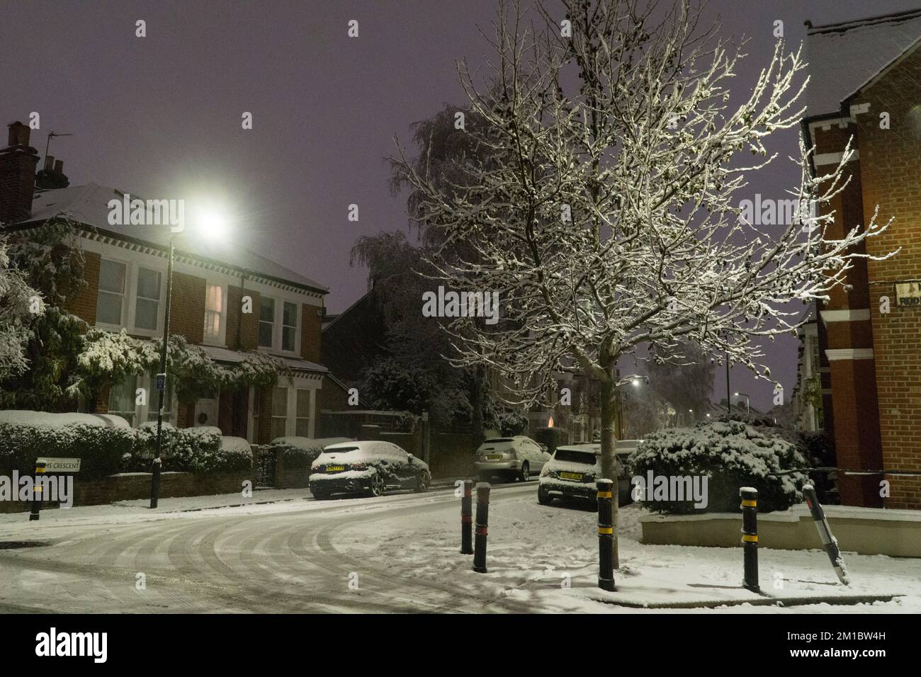 UK weather, London, 11 December 2022: Five centimetres of snow fell on ...