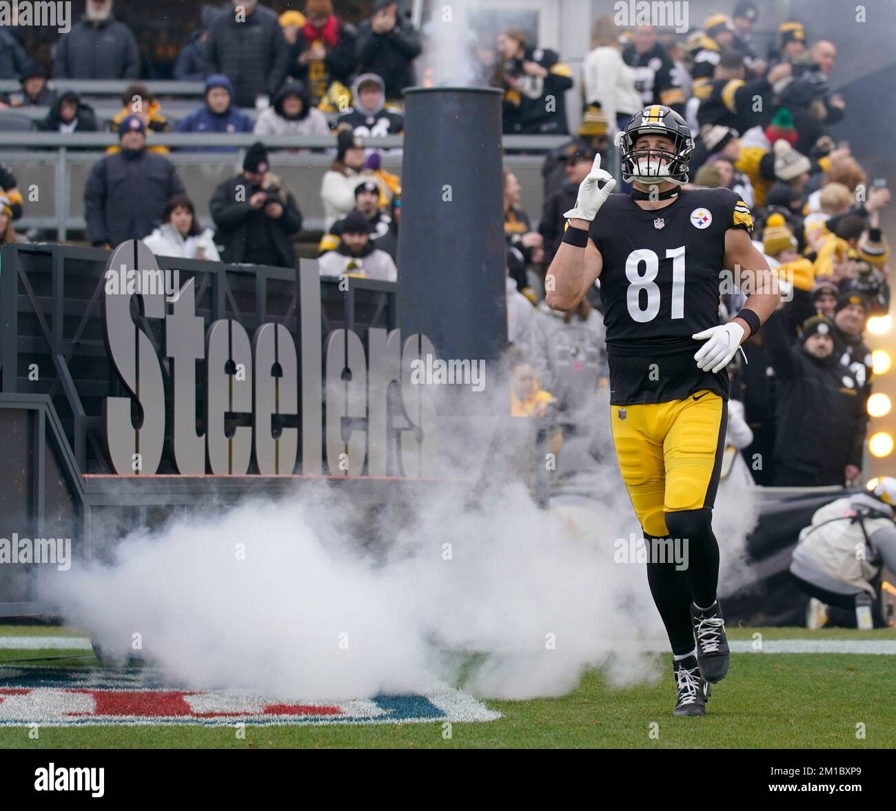 Pittsburgh, Pennsylvania, USA. 11th Dec, 2022. Dec. 11, 2022: Isaiah Likely  #80 during the Pittsburgh Steelers vs Baltimore Ravens in Pittsburgh PA at  Acruisure Stadium. Brook Ward/AMG (Credit Image: © AMG/AMG via