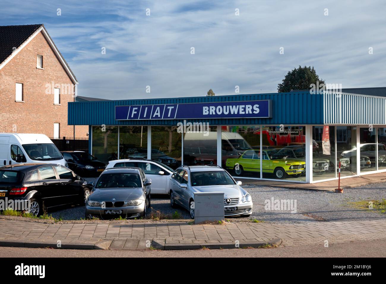Old fiat logo hires stock photography and images Alamy