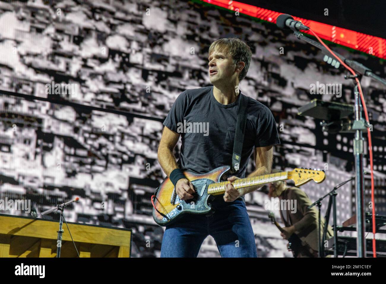 Inglewood, USA. 10th Dec, 2022. Ben Gibbard of Death Cab For Cutie during the KROQ Almost Acoustic Christmas at Kia Forum on December 10, 2022, in Inglewood, California (Photo by Daniel DeSlover/Sipa USA) Credit: Sipa USA/Alamy Live News Stock Photo