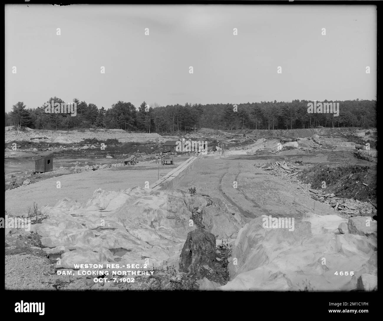 Weston Aqueduct, Weston Reservoir, Section 2, dam, looking northerly