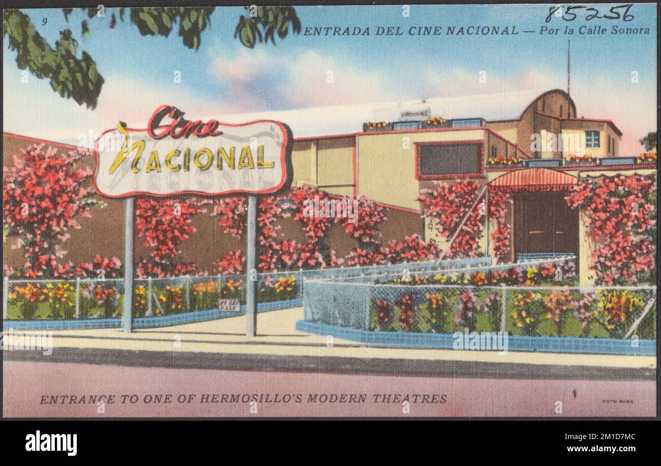 Entrada del Cine Nacional por la Calle Sonora Entrance to one of