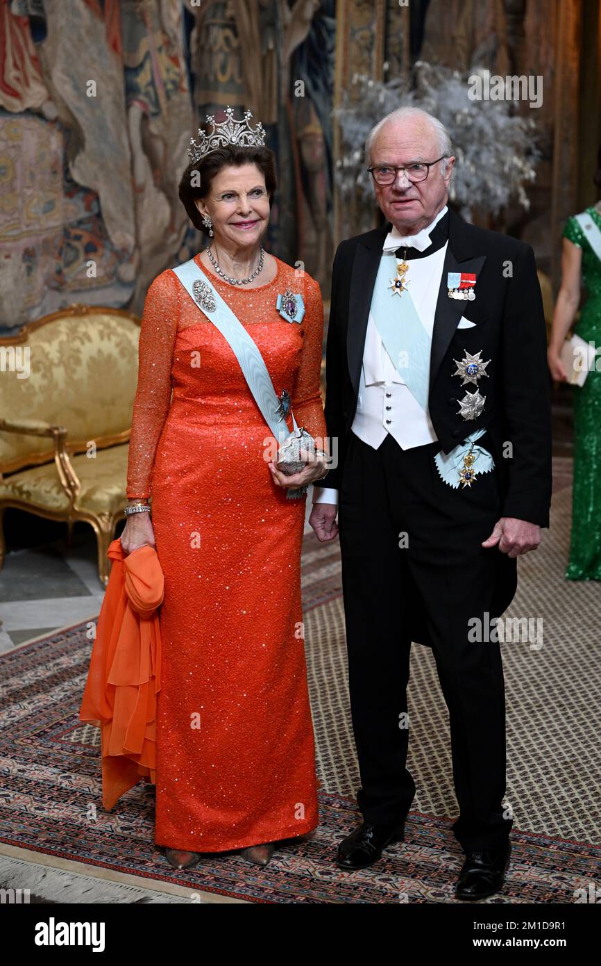 Queen Silvia and King Carl Gustaf attend the King's dinner for the Nobel laureates at the Royal Palace in Stockholm, Sweden, 11 December 2022. Photo: Pontus Lundahl / TT / 10050 Stock Photo