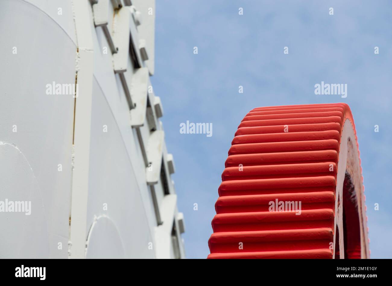 Grey bucketwheel excavator with red cog wheel Stock Photo Alamy