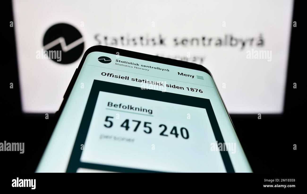 Mobile phone with website of Norwegian agency Statistics Norway (SSB