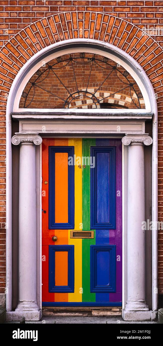 Entrance purple colored building hi-res stock photography and images ...