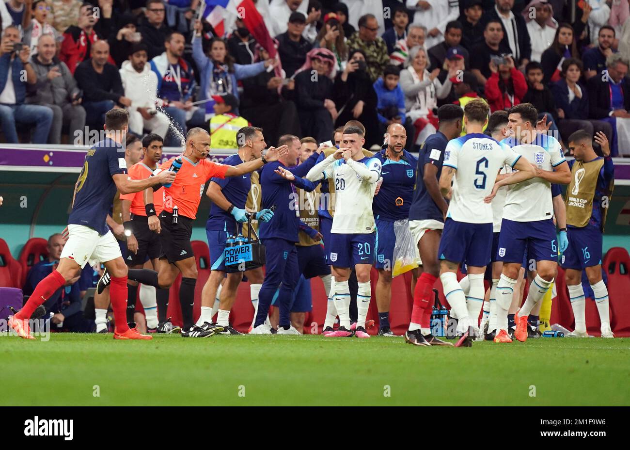 england-france-world-cup-2022-referee-hi-res-stock-photography-and