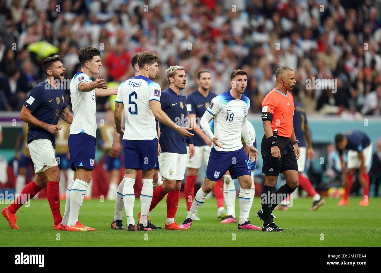 Referee Wilton Pereira Sampaio Right As England Players Appeal During The Fifa World Cup 4127