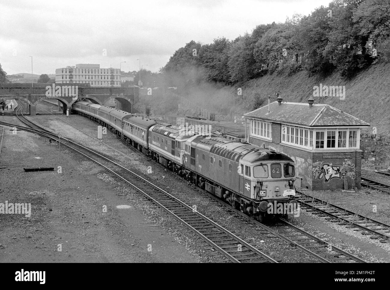 A pair of Class 33 diesel locomotives numbers 33102 and 3311 working a Network SouthEast service at Exeter Central on the 3rd October 1992. Stock Photo