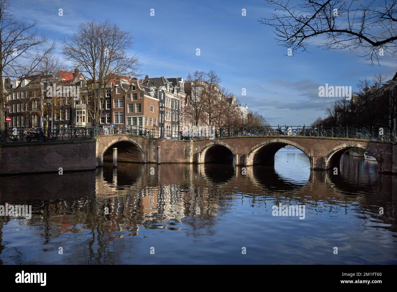 The junction where the Reguliersgracht (on left) joins the Keizersgracht (on the right). Stock Photo