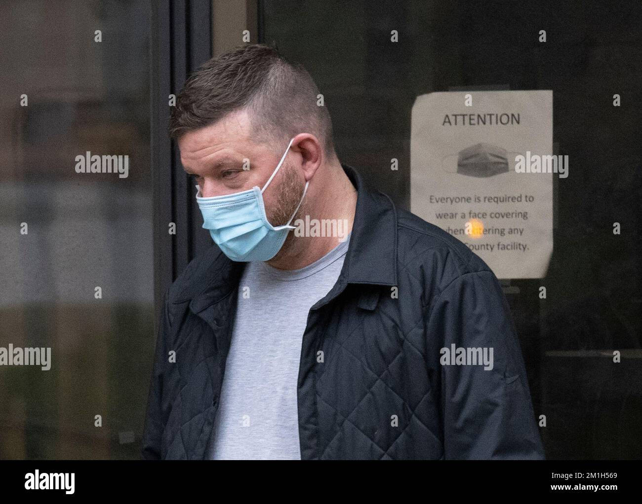 University of Texas men's basketball coach CHRIS BEARD (l) leaves the Travis County jail after an 11-hour lockup for an overnight domestic violence incident in Austin. Texas, ranked #6 in the country, faces Rice tonight, December 12, 2022. Credit: Bob Daemmrich/Alamy Live News Stock Photo