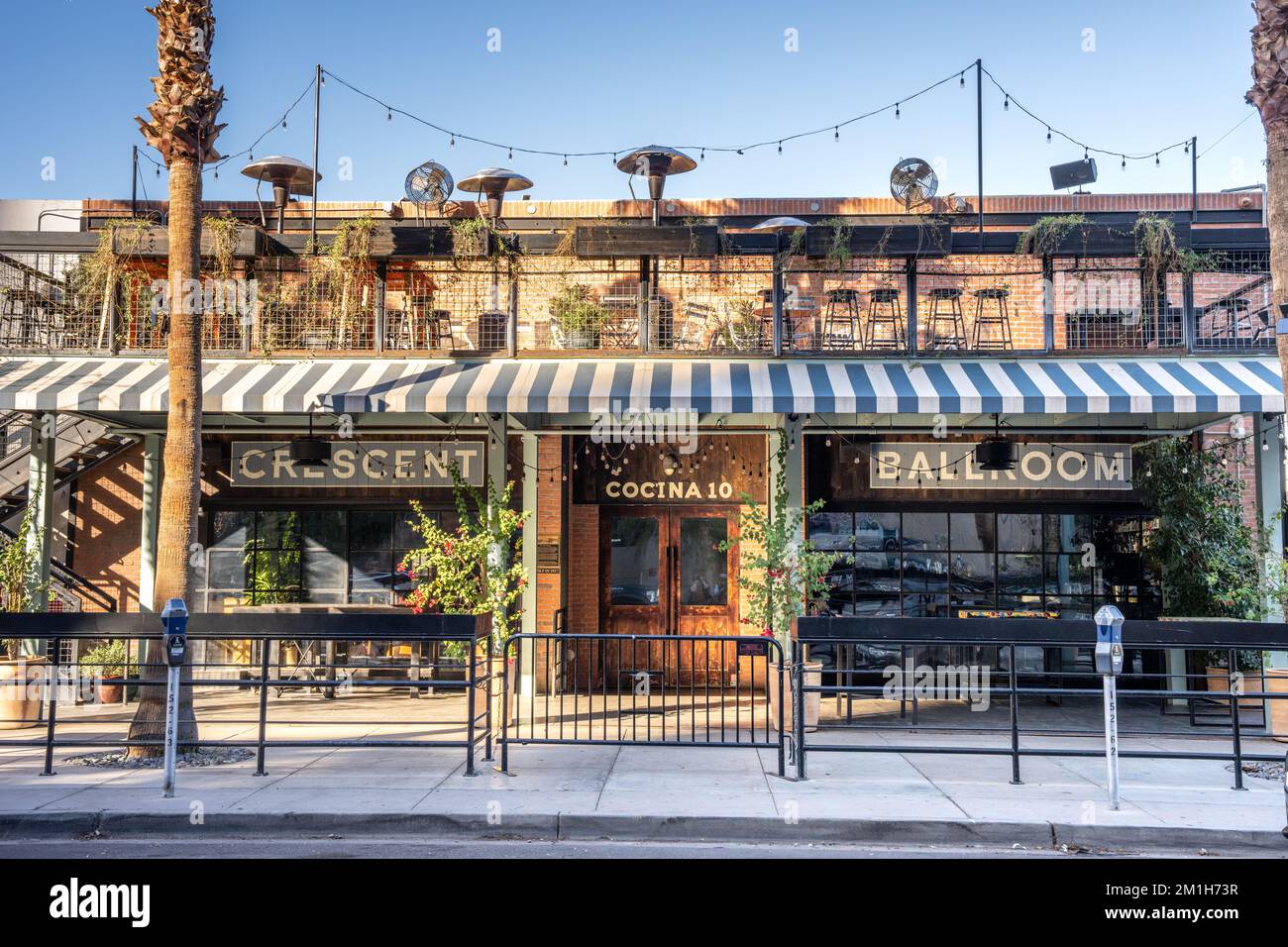 Crescent ballroom hi res stock photography and images Alamy Crescent ballroom hi res stock photography and images Alamy