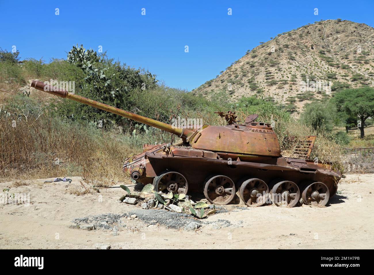 Old tank abandoned in the Eritrean countryside Stock Photo