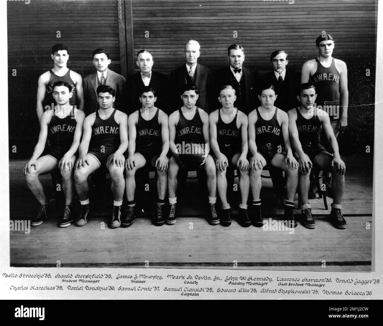 1935 Lawrence High School basketball team , Basketball players, Lawrence High School Lawrence, Mass. Stock Photo
