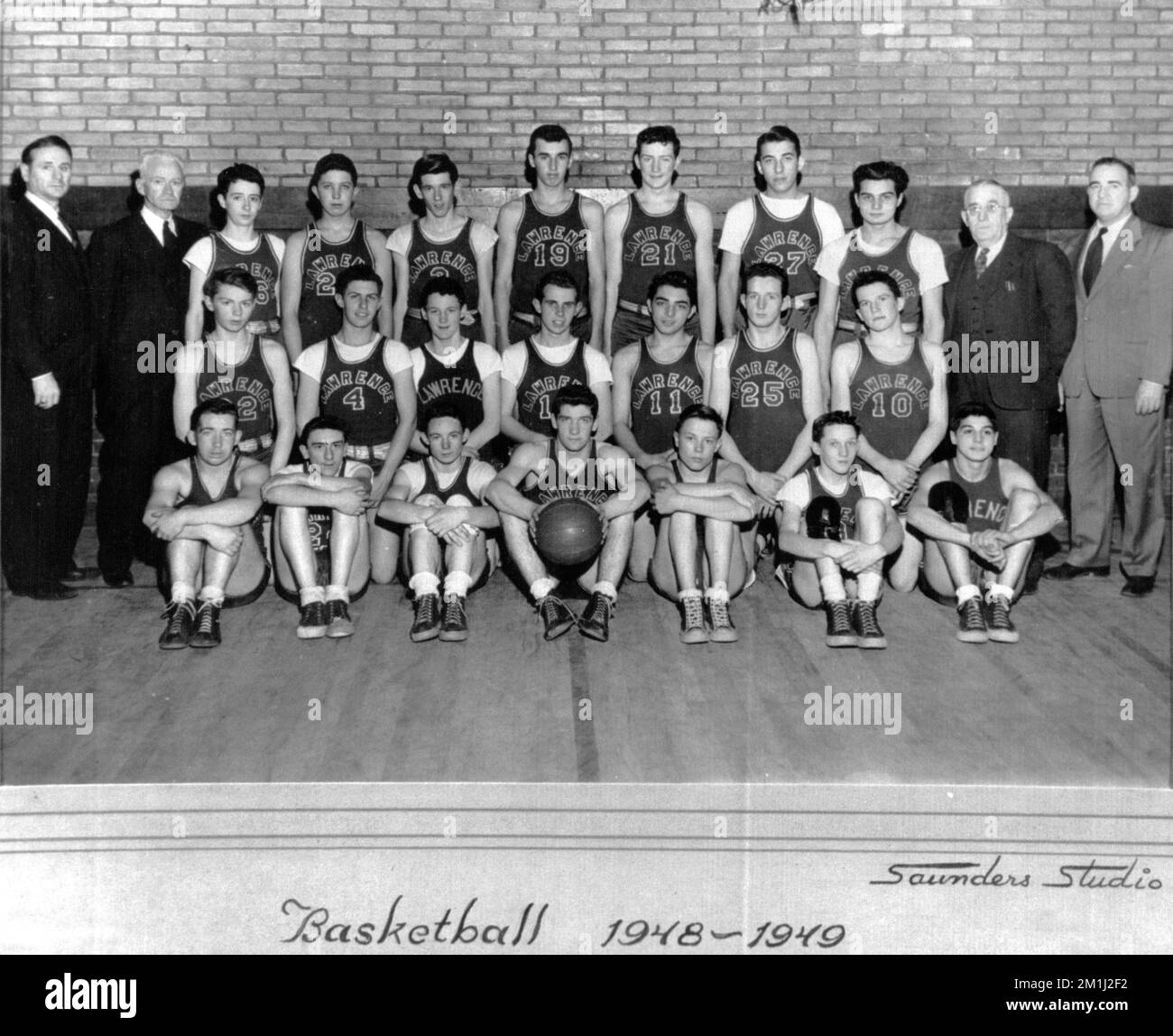 1948 Lawrence High School basketball team , Basketball players, Lawrence High School Lawrence, Mass. Stock Photo