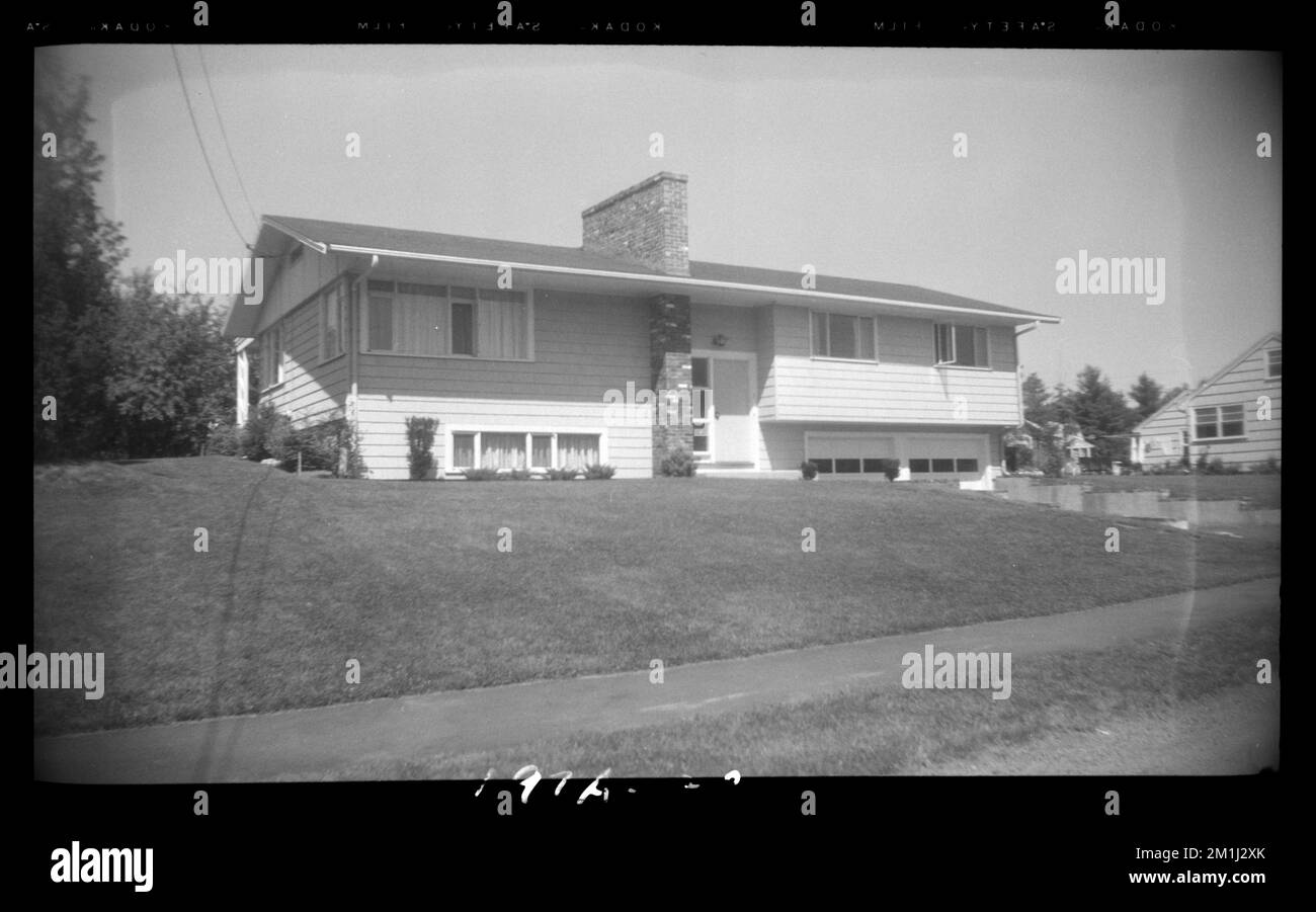 20 Livingston Circle , Houses. Needham Building Collection Stock Photo