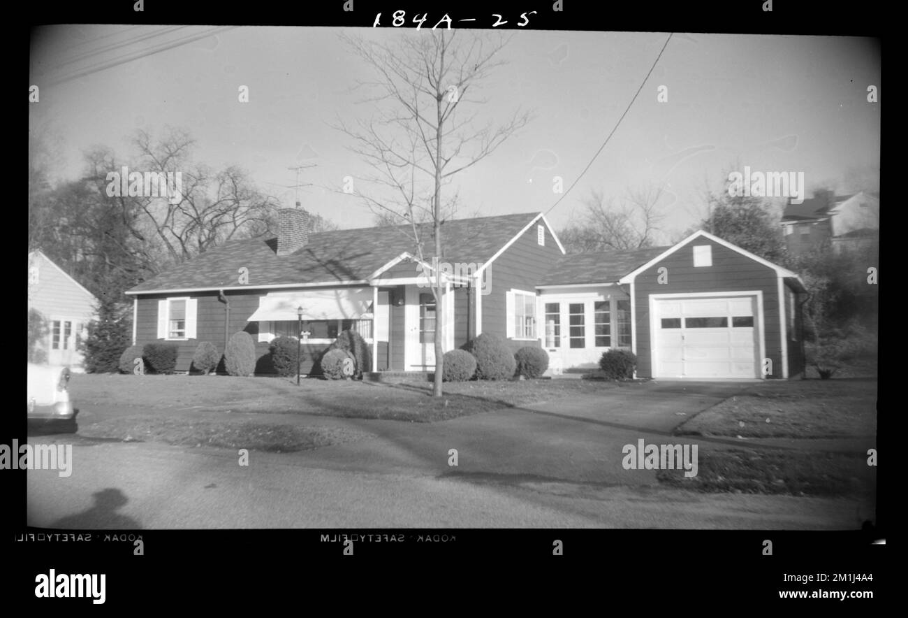 25 Lake Drive , Houses. Needham Building Collection Stock Photo Alamy