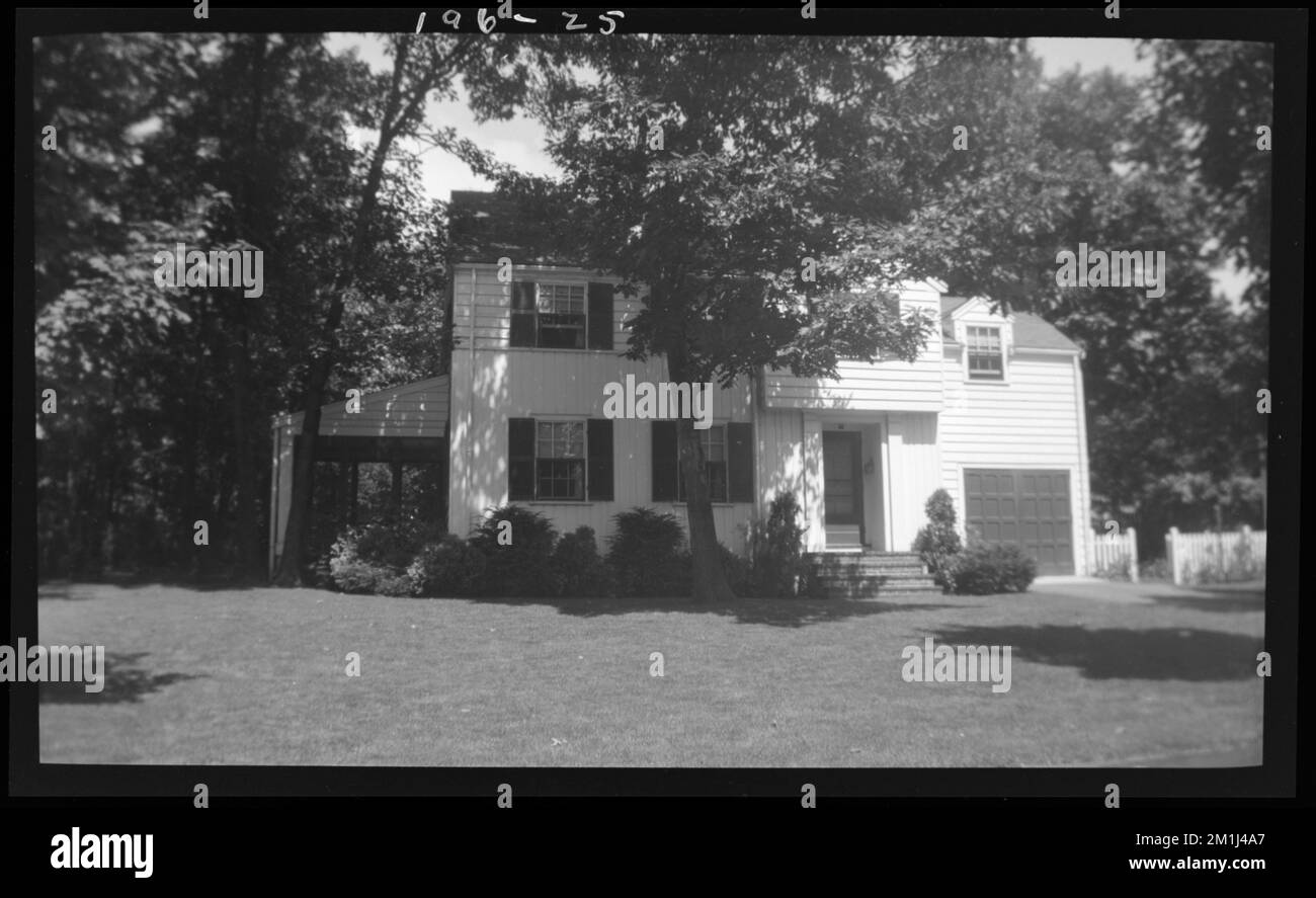 25 Lindbergh Ave , Houses. Needham Building Collection Stock Photo Alamy