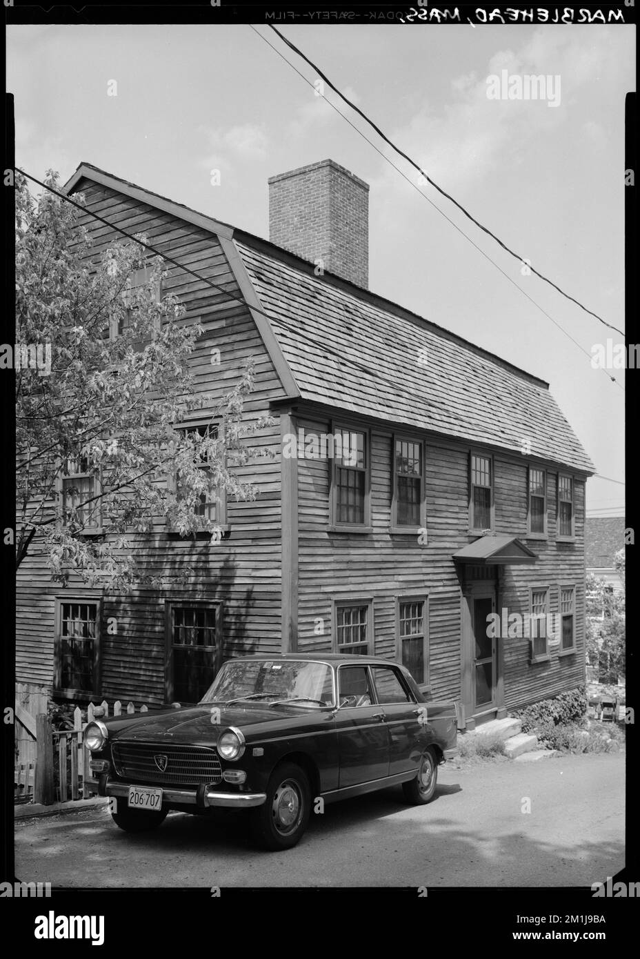 5 Tucker Street , Architecture, Dwellings, Automobiles. Samuel