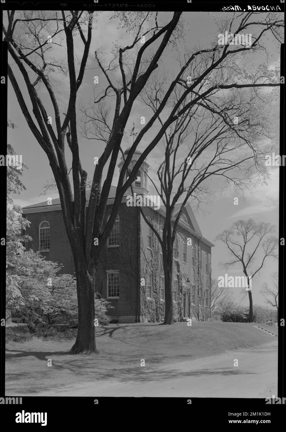 Prep school building Black and White Stock Photos & Images - Alamy