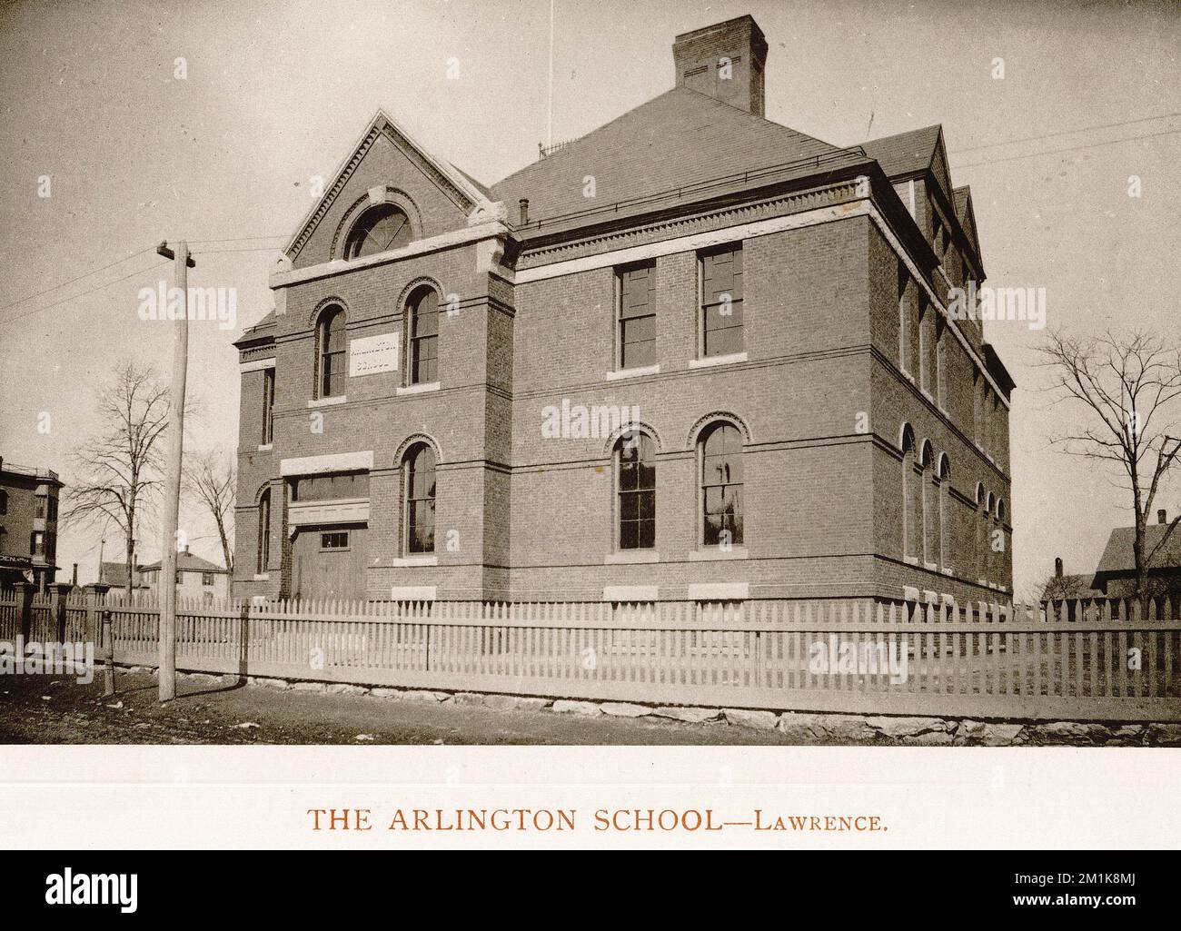 The Arlington School, Lawrence , Schools, Art Work of Lawrence and
