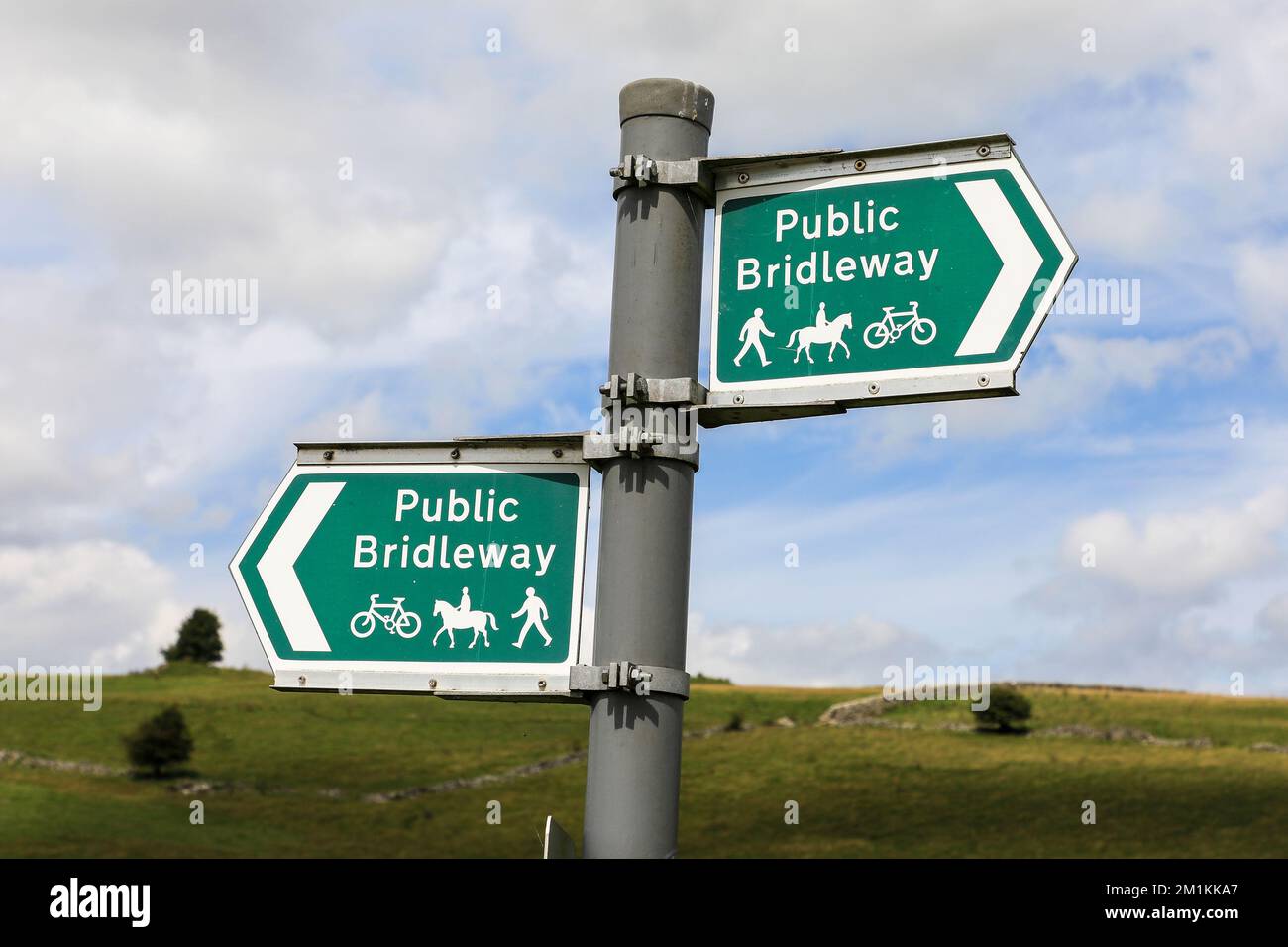 can you cycle on a public bridleway