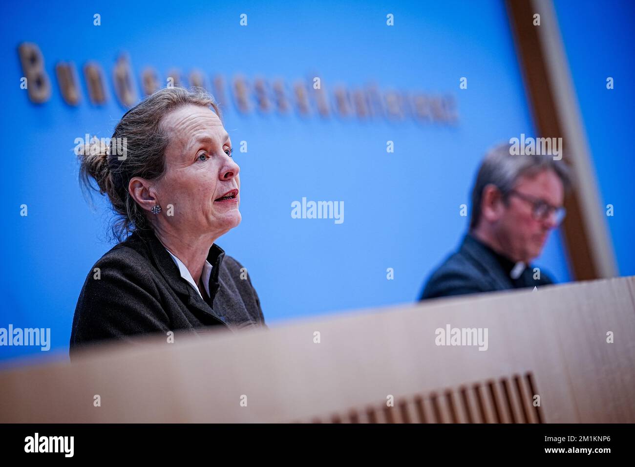 Berlin, Germany. 13th Dec, 2022. Prelate Anne Gidion (l), Protestant