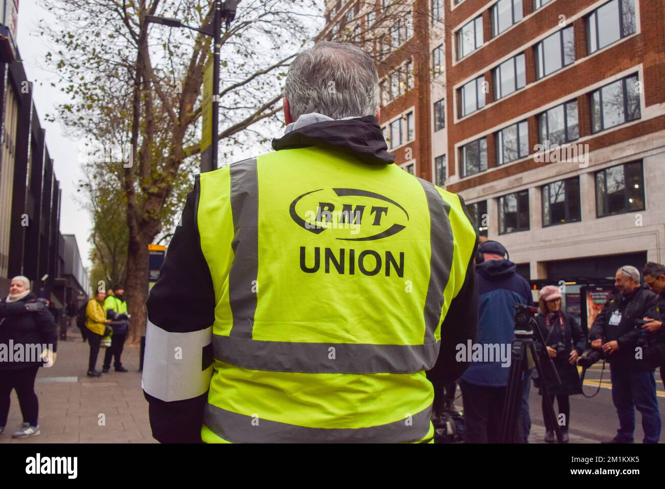 London, UK. 13th December 2022. RMT picket line outside Euston Station