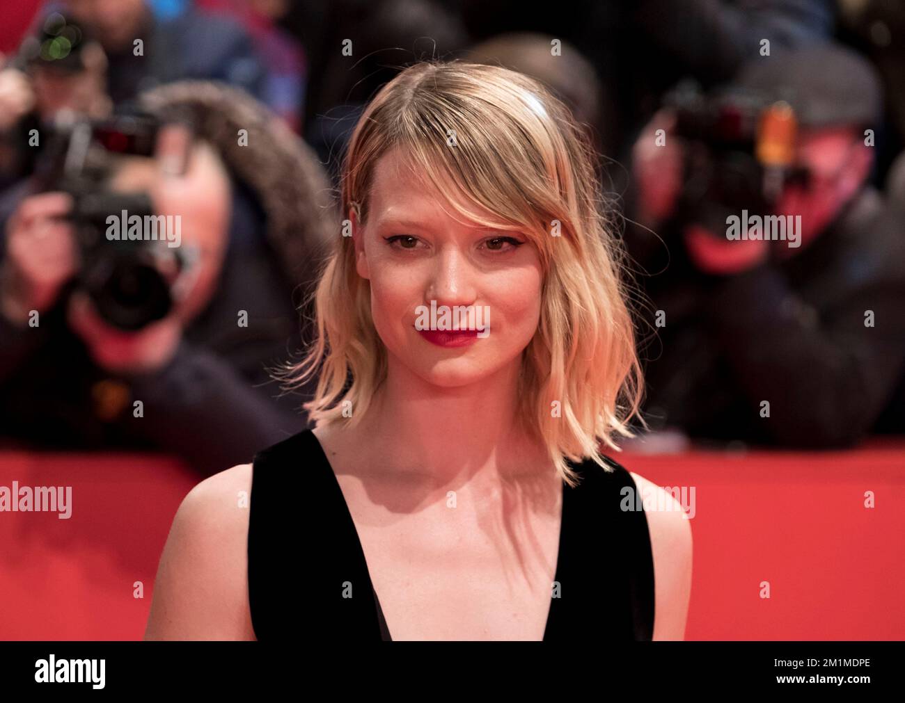 Mia Wasikowska - Premiere des Spielfilms 'Damsel', Berlinale 2018, 16. Februar 2018, Berlin. Stock Photo