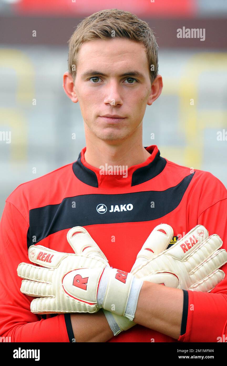 20110722 - LIER, BELGIUM: Lierse's goalkeeper Nathan Goris of the 2011-2012 season team of Belgian first division soccer team SK Lierse pictured during the official team photoshoot, in Lier, Friday 22 July 2011. BELGA PHOTO LUC CLAESSEN Stock Photo