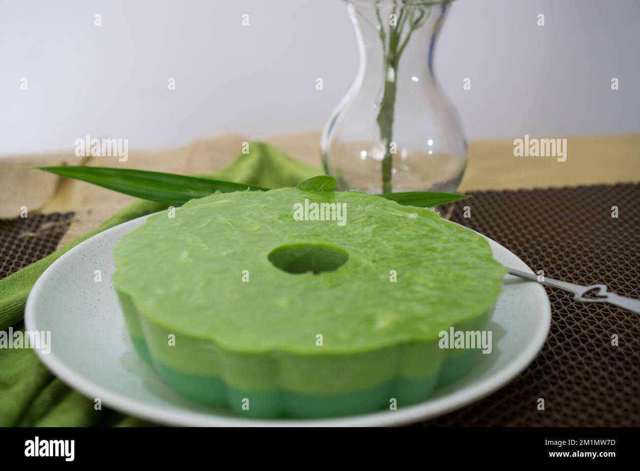 Pandan leaves hi-res stock photography and images - Alamy