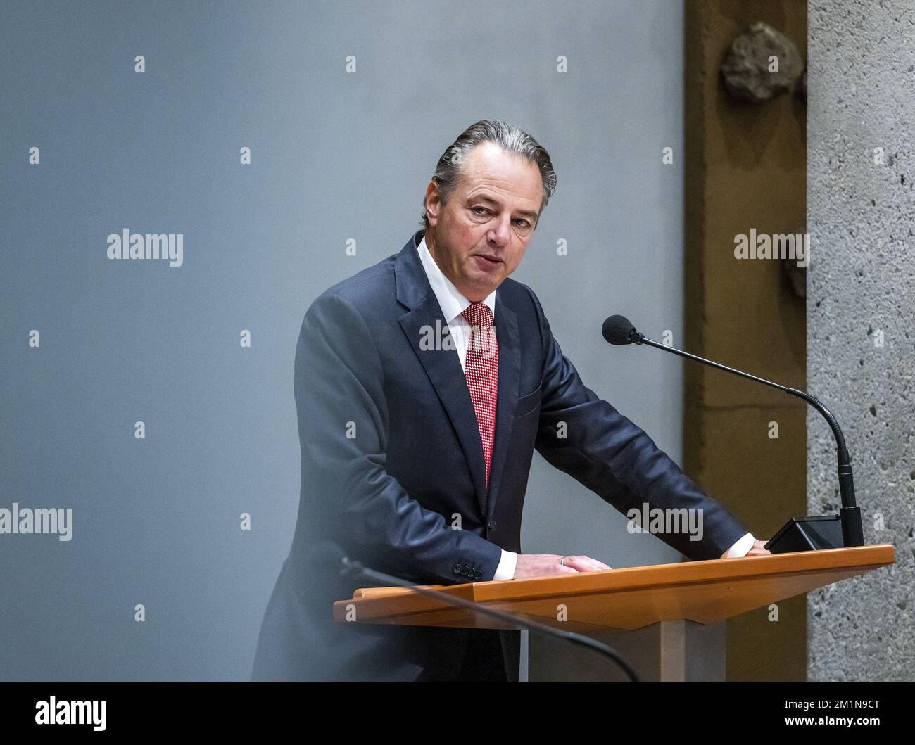 THE HAGUE Barry Madlener (PVV) during the weekly question hour in the