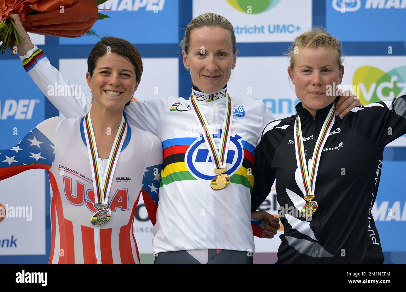 20120918 - VALKENBURG, NETHERLANDS: Winner of the silver medal American Evelyn Stevens, winner of the gold medal German Judith Arndt and winner of the bronze medal New Zealand's Linda Melanie Villumsen pictured on the podium after the individual elite women's time trial, 24,3km in Valkenburg at the UCI Road World Cycling Championships, Tuesday 18 September 2012 in Valkenburg, the Netherlands. BELGA PHOTO DIRK WAEM Stock Photo