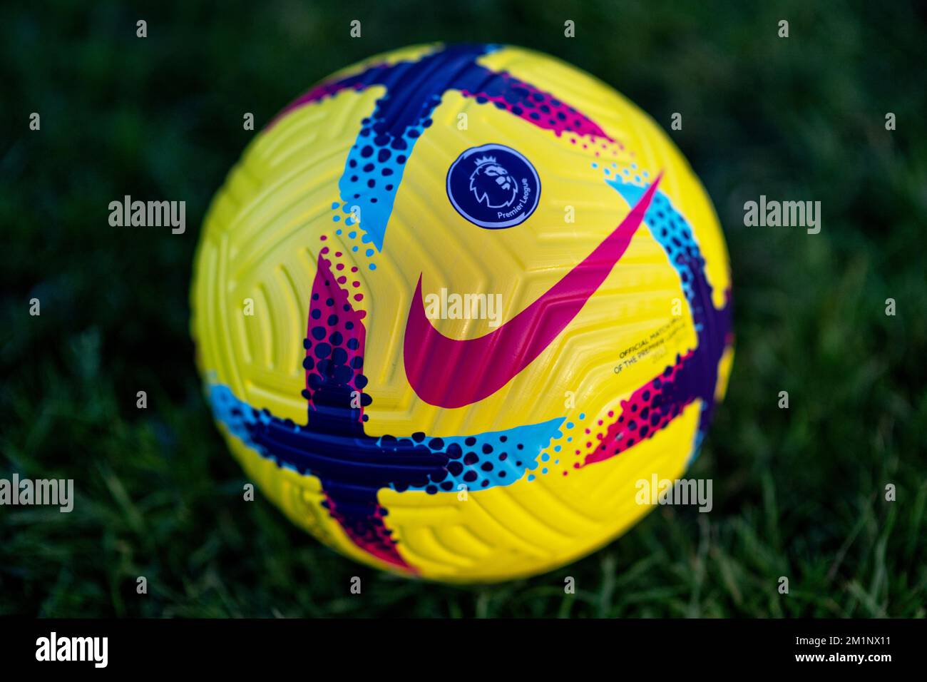 Hi-Vis Premier League Nike Flight Match Ball 2022/23 Stock Photo