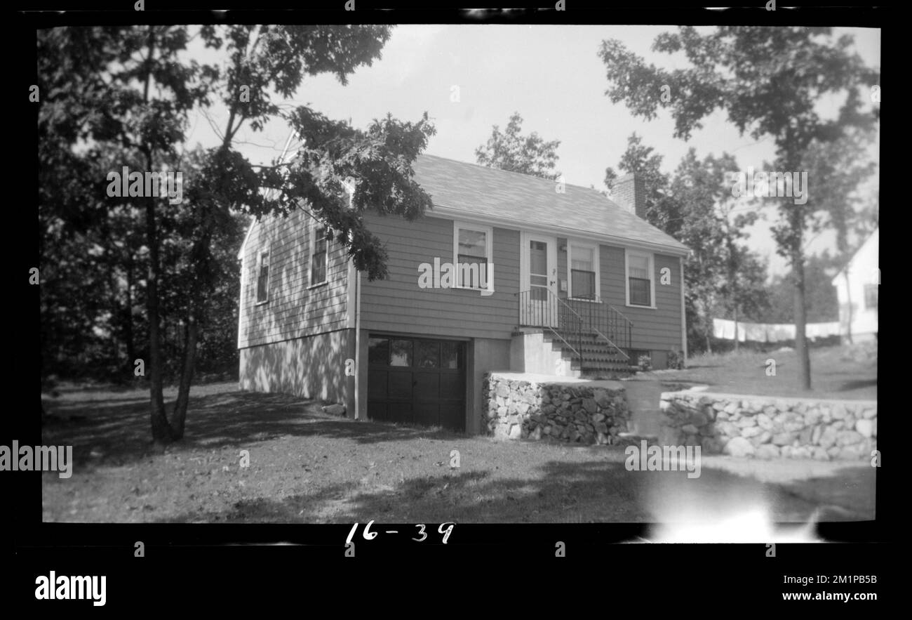 Bancroft Street 39 , Houses. Needham Building Collection Stock Photo
