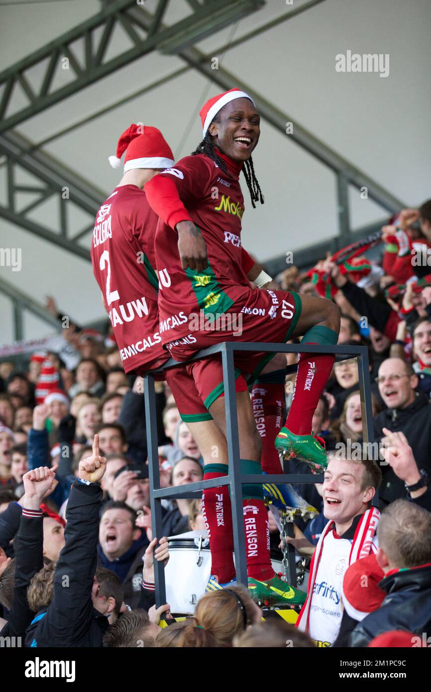 Christmas day football match hi-res stock photography and images - Page 2 -  Alamy