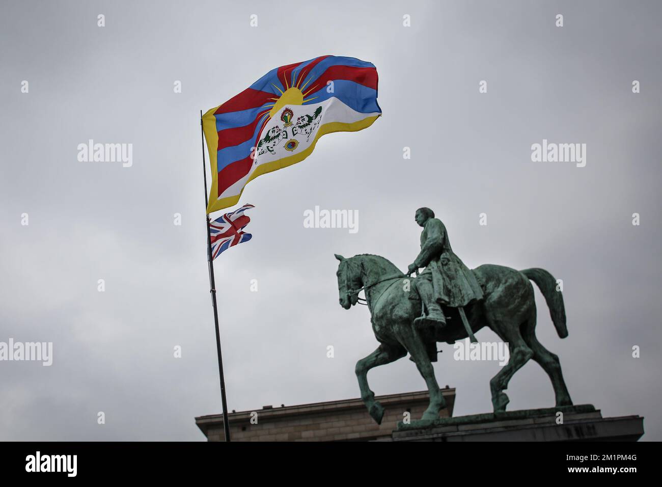 20130310 - BRUSSELS, BELGIUM: This picture shows a tibetan flag waving during the demonstration at Albertine Place. Around 5000 people gathered from 17 European countries to protest against chinese occupation in Tibet and ask EU to take action , Sunday 10 March 2013. OLIVIER VIN Stock Photo