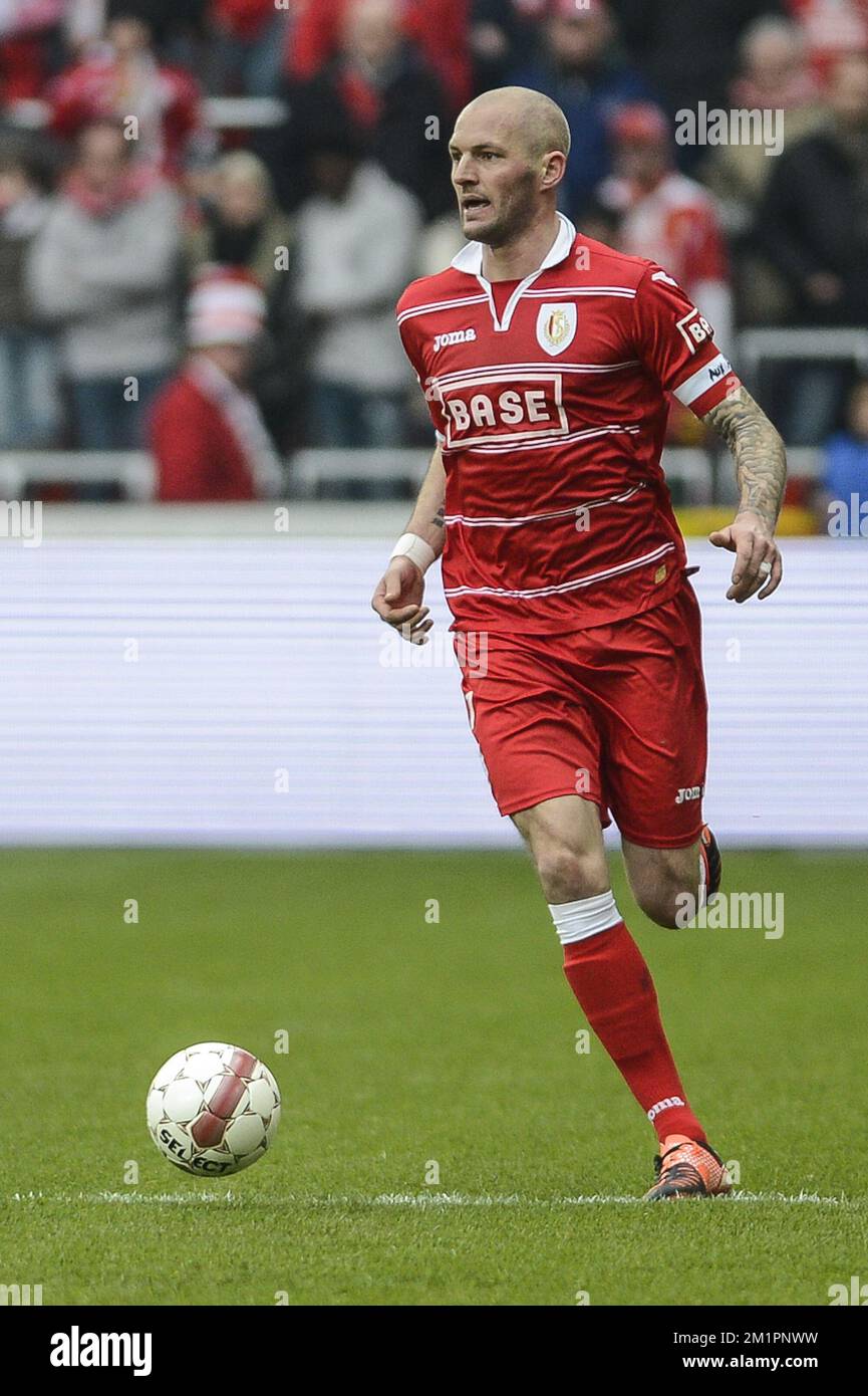 Standard's Jelle Van Damme controls the ball during the Jupiler