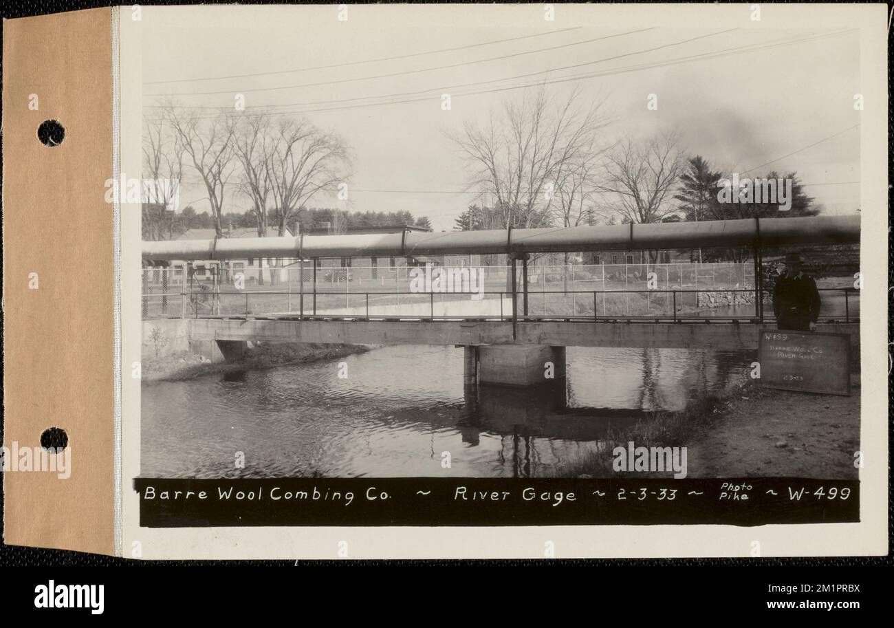 Wool combing hi-res stock photography and images - Alamy