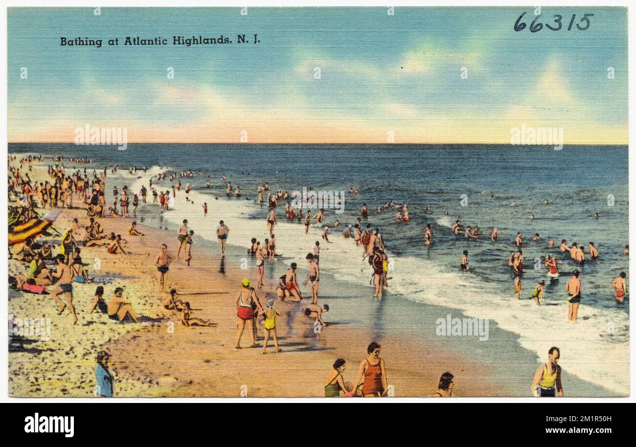 Family beach scene 1950s hi-res stock photography and images - Alamy