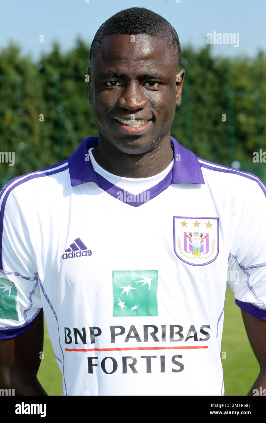 Ex-Anderlecht Player Cheikhou Kouyaté Retires Due to Congenital Heart Condition