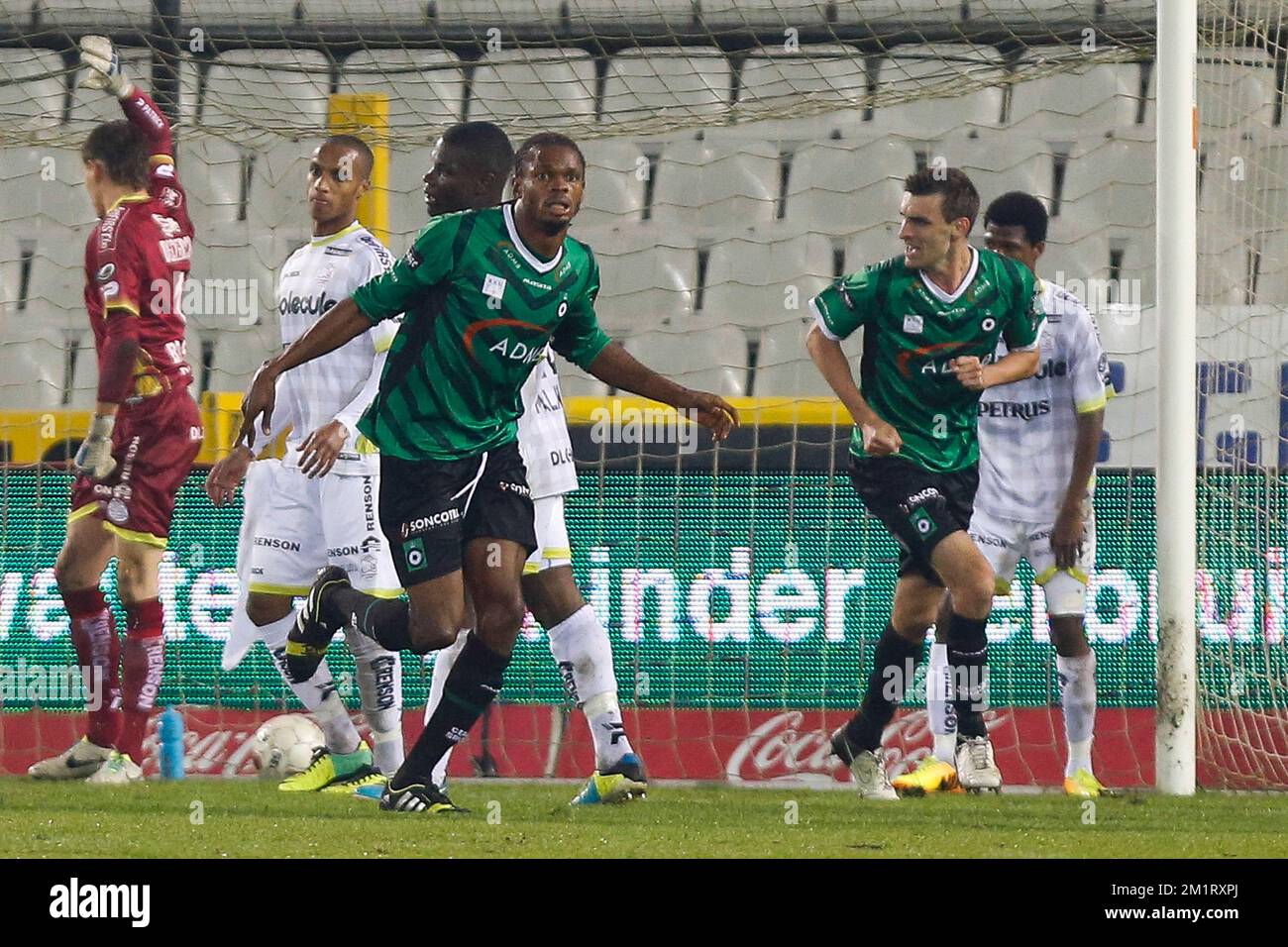 20131019 - BRUGGE, BELGIUM: Cercle's Michael Uchebo celebrates after scoring during the Jupiler Pro League match between Cercle Brugge and Zulte Waregem, in Brugge, Saturday 19 October 2013, on day 11 of the Belgian soccer championship. BELGA PHOTO BRUNO FAHY Stock Photo