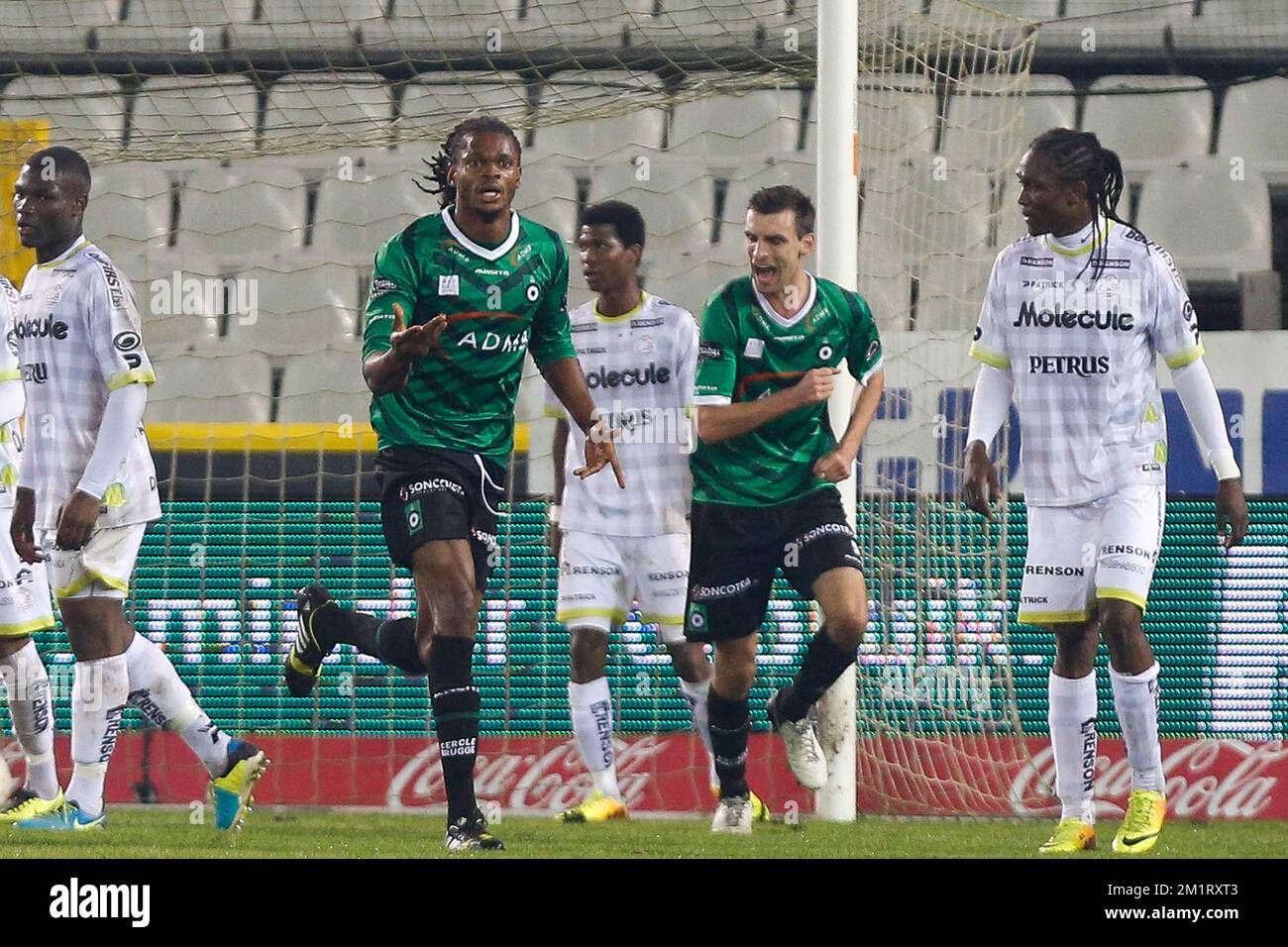 20131019 - BRUGGE, BELGIUM: Cercle's Michael Uchebo celebrates after scoring during the Jupiler Pro League match between Cercle Brugge and Zulte Waregem, in Brugge, Saturday 19 October 2013, on day 11 of the Belgian soccer championship. BELGA PHOTO BRUNO FAHY Stock Photo